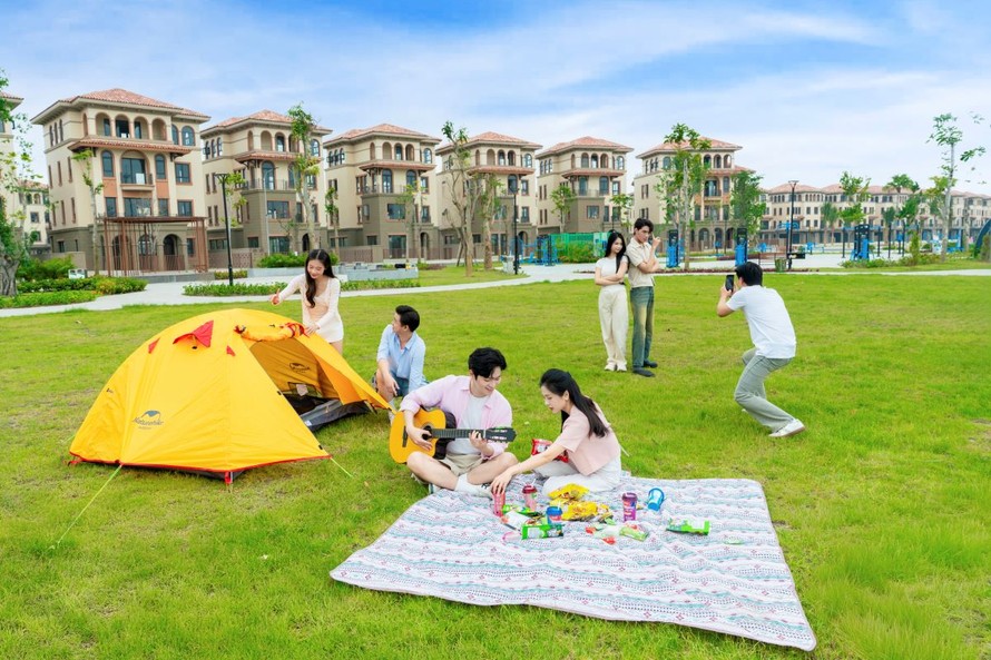 Đặc quyền cư dân Isla Bella: Sống trong “vòng tay” thiên nhiên và nhịp lễ hội sôi động của thành phố đảo