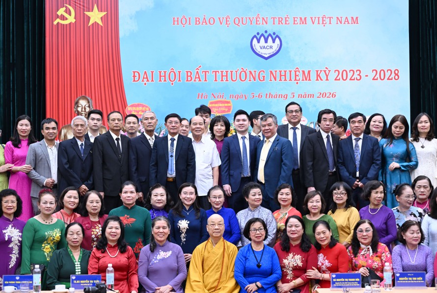 Phó Chủ tịch T&T Group Đỗ Vinh Quang cùng các đại biểu tham dự Đại hội.