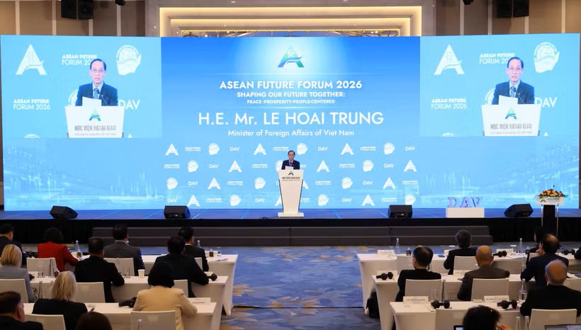Đồng chí Lê Hoài Trung, Ủy viên Bộ Chính trị, Bộ trưởng Bộ Ngoại giao phát biểu bế mạc Diễn đàn Tương lai ASEAN 2026.