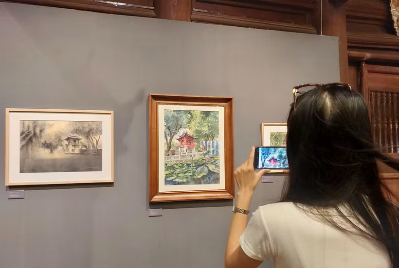 Thông qua việc trưng bày các tác phẩm thuộc nhiều giai đoạn và chất liệu khác nhau, Ban Tổ chức mong muốn khẳng định vai trò then chốt của nghệ thuật trong việc gìn giữ, diễn giải và làm mới các giá trị di sản.