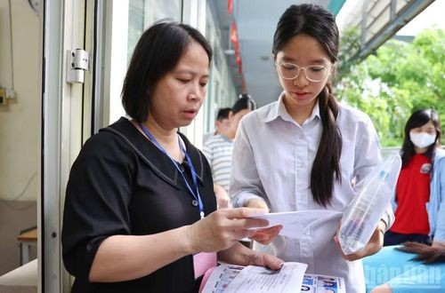 Kết thúc thời gian đăng ký xét tuyển đại học, thí sinh nộp lệ phí từ 15/7 đến 17 giờ ngày 21/7