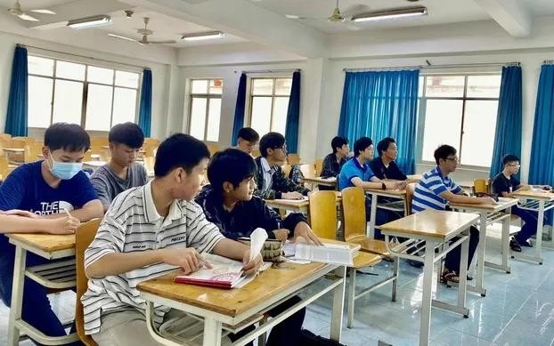 Mở rộng lựa chọn cho học sinh sau tốt nghiệp trung học cơ sở