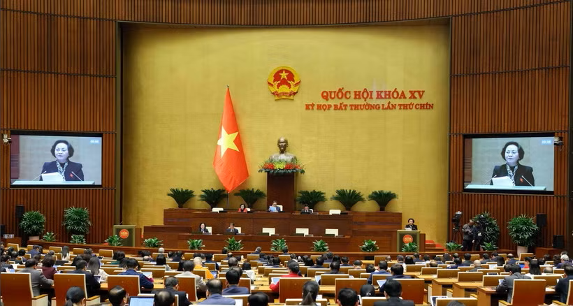Quang cảnh phiên họp.