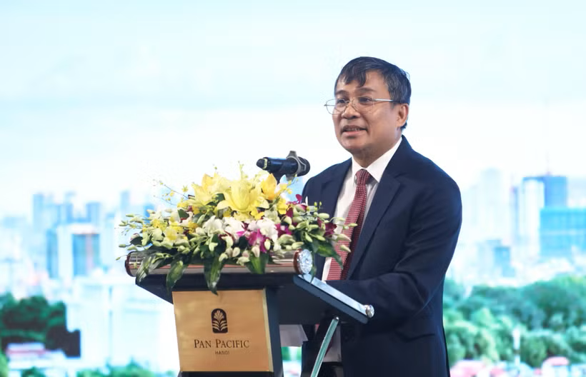 Thứ trưởng Thường trực Bộ Ngoại giao Nguyễn Minh Vũ phát biểu khai mạc Hội thảo. 