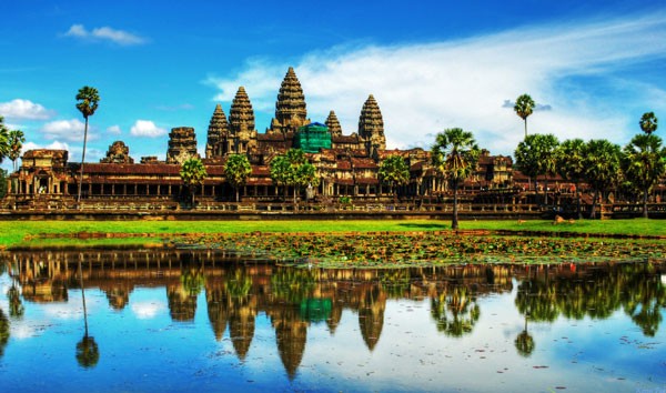 Vì sao du lịch Việt 'xách dép' cho Campuchia ?