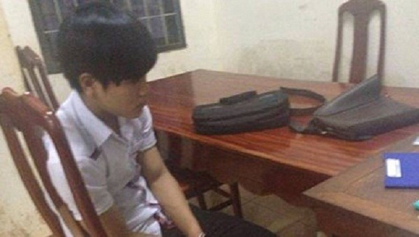 Nam sinh lớp 10 đâm bạn tử vong vì bị trêu ghẹo