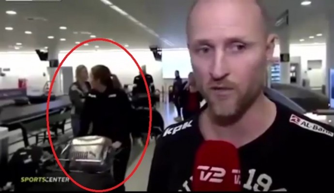 Hoang mang vì video cô gái biến mất bí ẩn ngay trên truyền hình