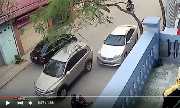 Truy trách nhiệm của chiếc xe màu đen trong vụ Camry 'điên'