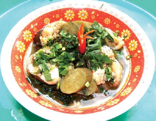 Nao lòng món canh chột nưa ở Huế