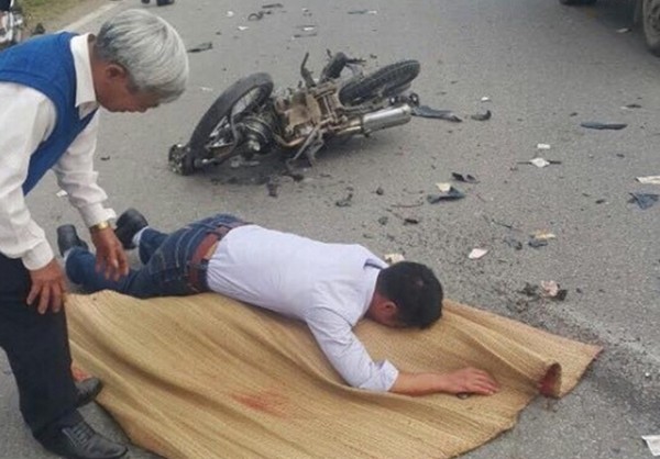 Cả dòng họ tiếp máu cho người đàn ông 'chết đi sống lại'