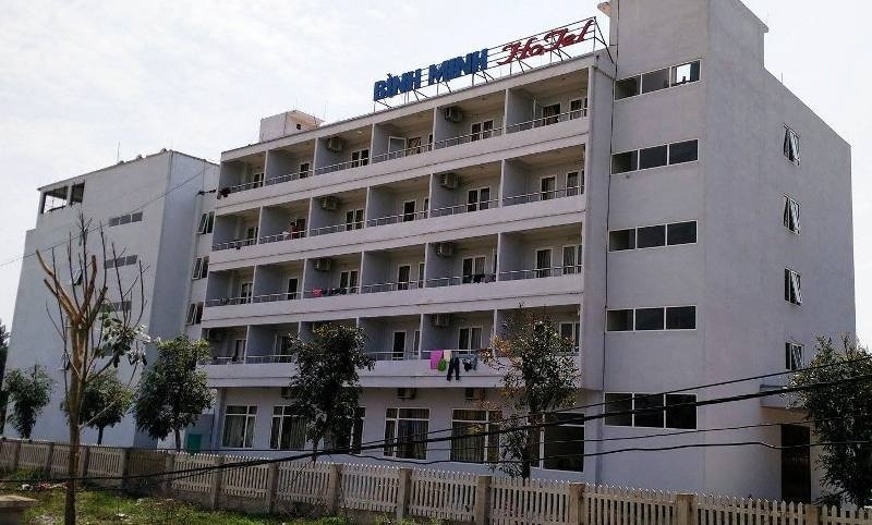 Mất iPhone, du khách và chủ khách sạn tranh cãi trong đêm