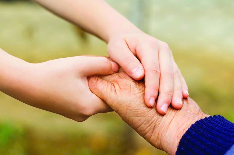 Hiếu là cội nguồn của đạo làm người