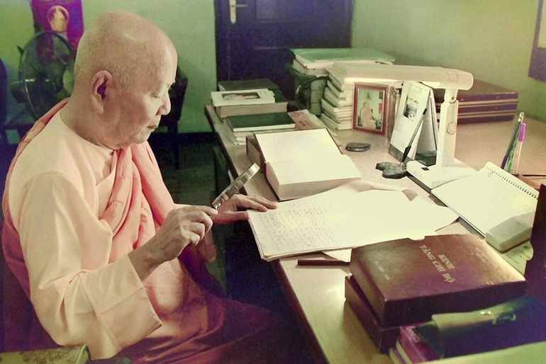 Trưởng lão Hòa thượng Thích Minh Châu (1918-2012)