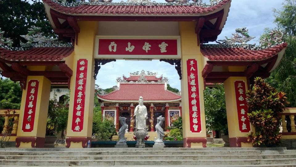 Linh Phong Thiền Tự : Ngôi cổ tự có tượng Phật ngồi cao nhất Đông Nam Á