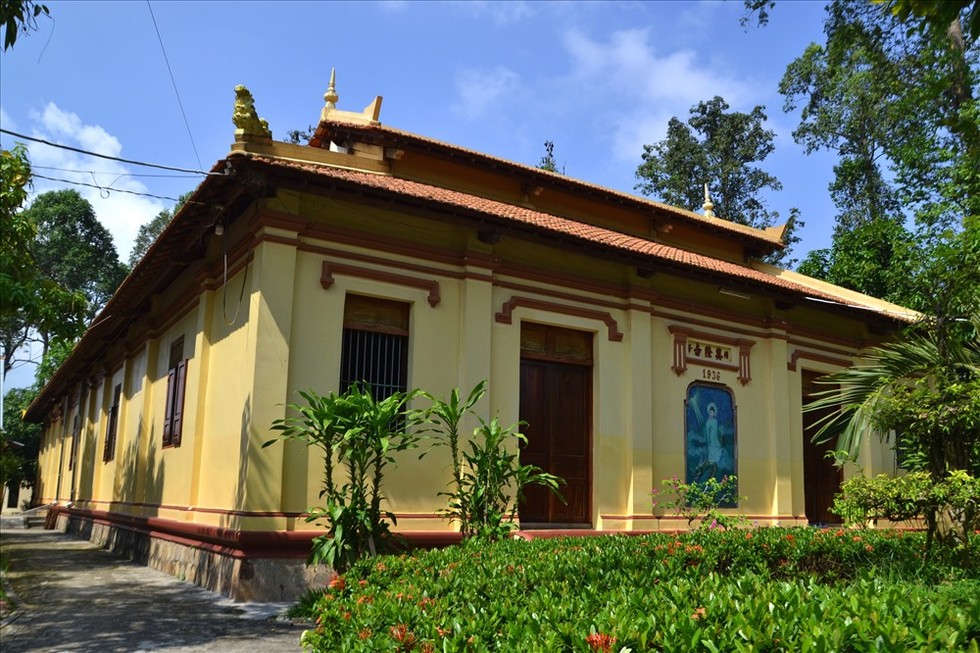 Về An Giang xem loài dơi quý hiếm sống trong ngôi chùa cổ hơn 200 năm tuổi