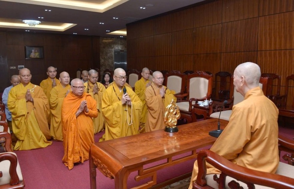 Ban Trị sự các tỉnh Đồng Nai, Bình Thuận, Tiền Giang, Tịnh độ Non Bồng đảnh lễ Đức Pháp chủ GHPGVN