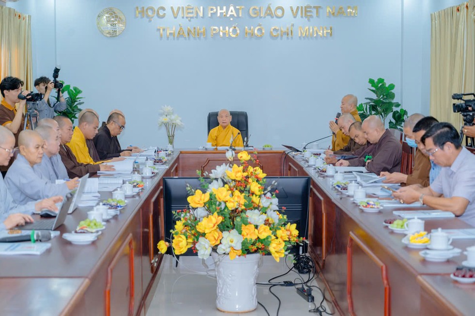 Trưởng lão Hòa thượng Chủ tịch kiểm tra công tác tổ chức Đại lễ Vesak LHQ tại TP.HCM