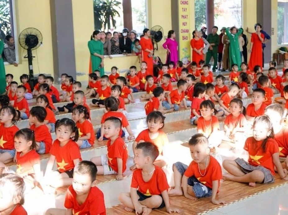 Chùa Chí Linh, Nghệ An tổ chức lễ tắm Phật dành cho thiếu nhi