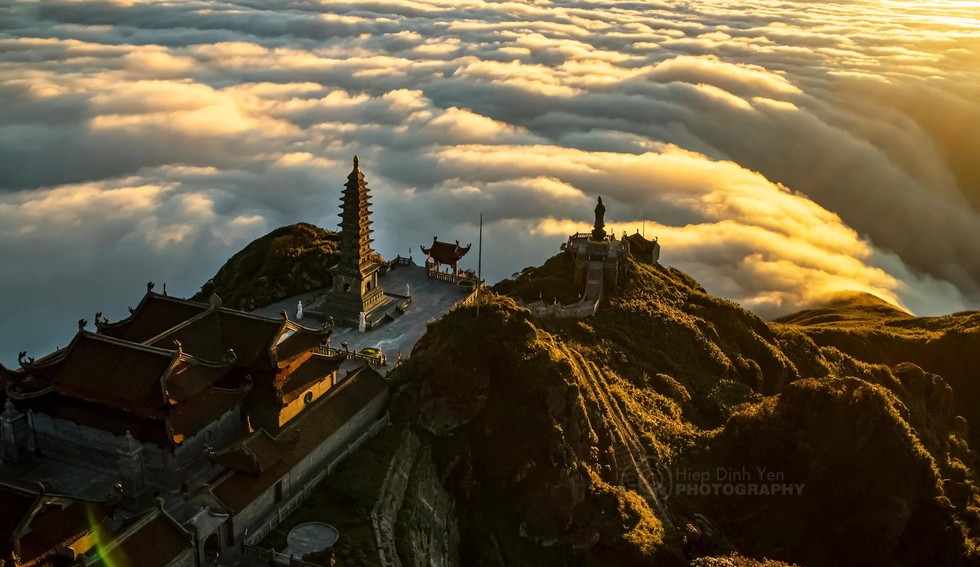 Quần thể văn hoá tâm linh trên đỉnh Fansipan