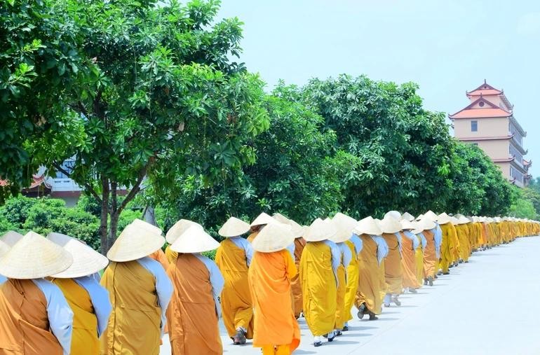 Người nữ trong đạo Phật